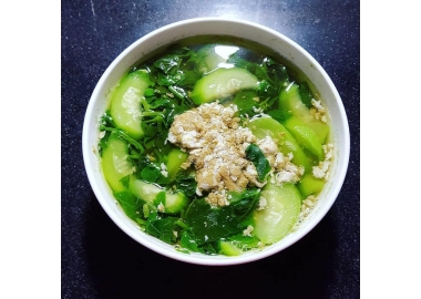 Canh cua mồng tơi