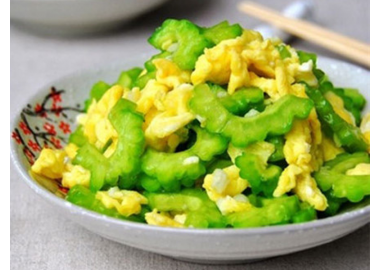 Khổ qua xào trứng